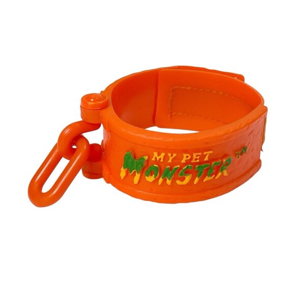 1986 My Pet Monster Replacement Cuff Shackles Handcuff- 1 Link AmToy - Picture 1 of 5